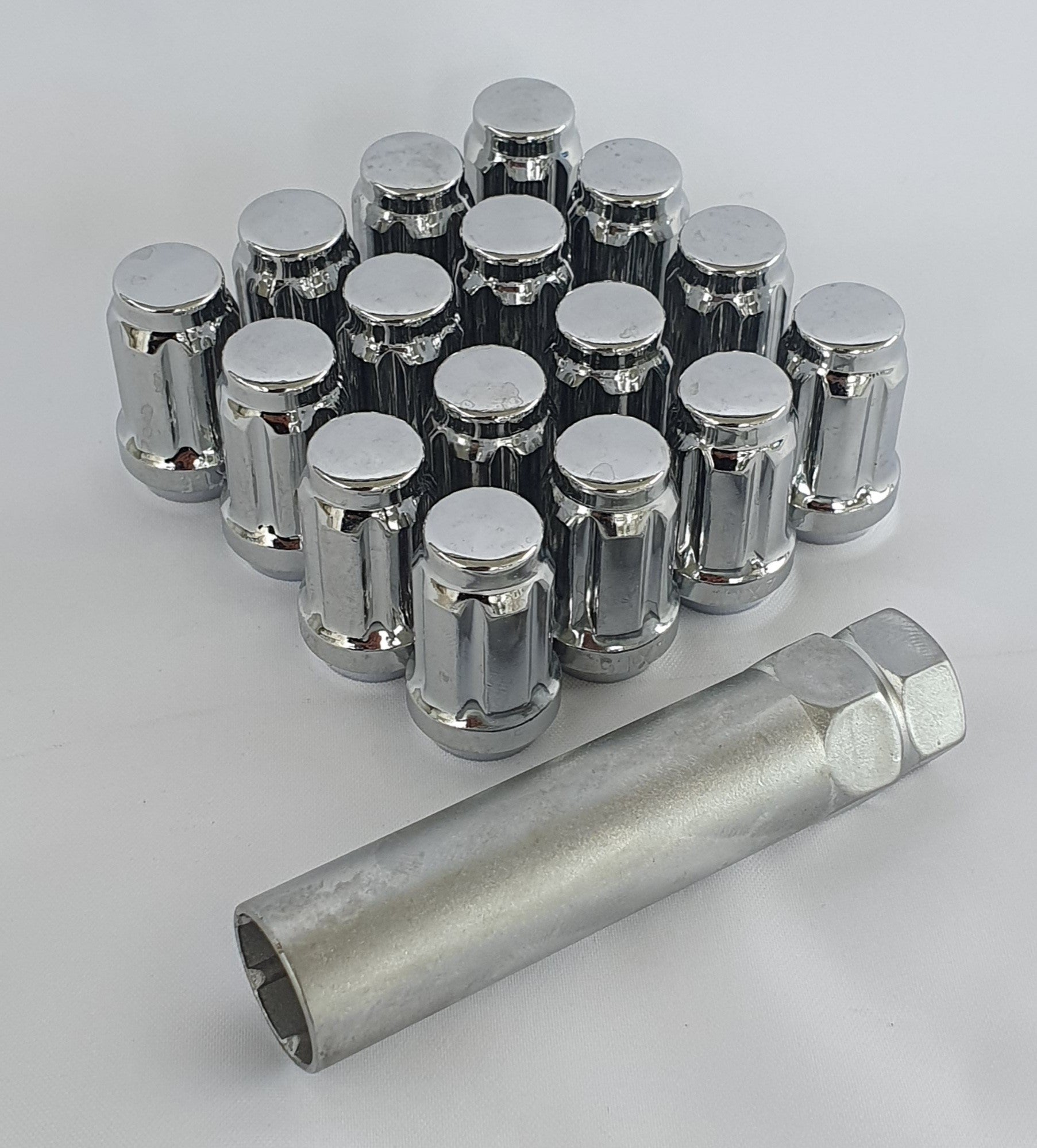 High Quality Chrome Plated Steel Spline Drive Wheel Nuts With Locking No Cams Performance Tyre Centre