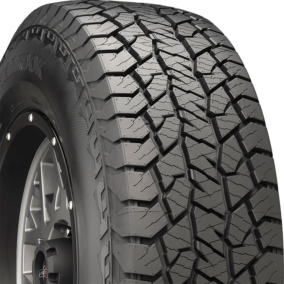 225/70R17 Hankook Dynapro AT2 RF11 110/107S 8PLY Tyre